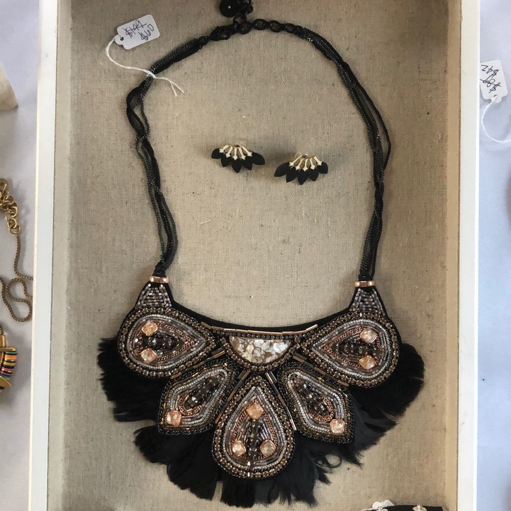 STELLA & DOT feather & studded statement necklace